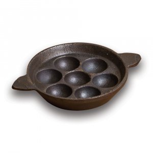 Cast Iron Paniyaram Pan (Flat Bottomed- 7 Kuzhi)