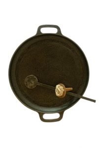 Cast iron Double Handled Pan 14"